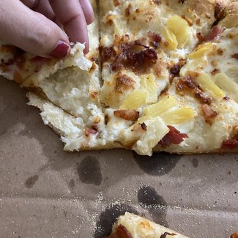Domino's Pizza - Pizza with no red sauce. - Pizza Near Me - Lompoc, California Domino's Pizza - Pizza with no red sauce. - Pizza Near Me - Lompoc, California