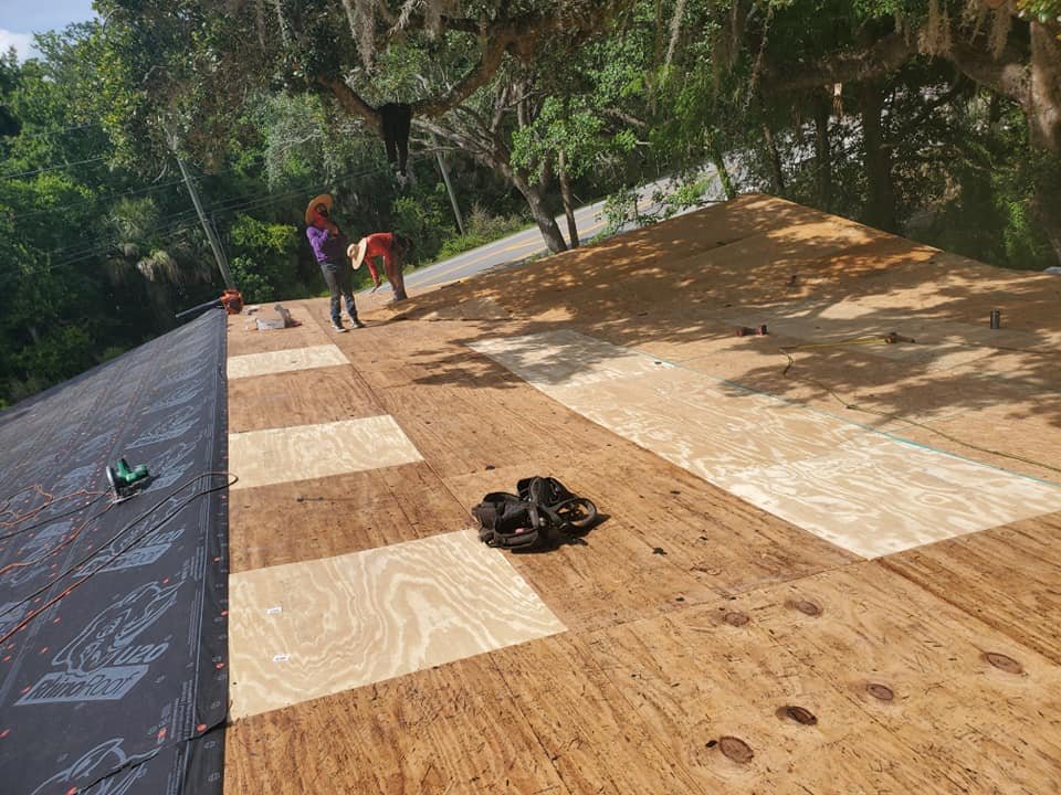 Slide of Ovando Roofing