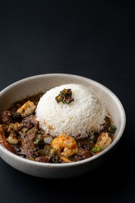 Chasin' Tails: Seafood that Celebrates! by null