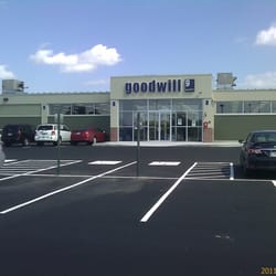 Goodwill Store & Donation Center - Store front