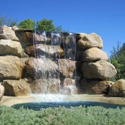 Traditions Mini Golf - awesome waterfall