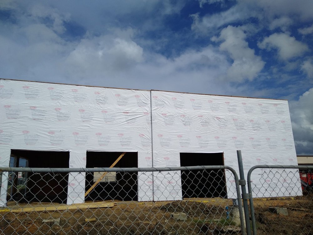 Slide of Lopez Construction and Framing