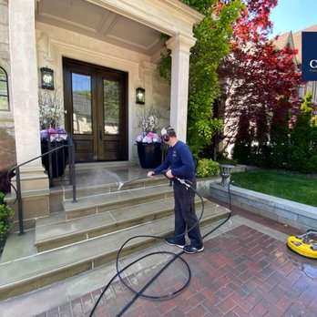 Como Maintenance Services - Pressure wash Toronto - Office Cleaning Near Me - Newmarket, Ontario Como Maintenance Services - Pressure wash Toronto - Office Cleaning Near Me - Newmarket, Ontario