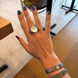 Lovely Nails - Gel cat eye manicure