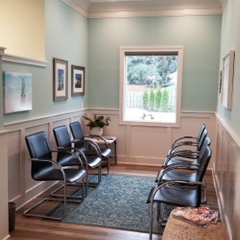 Caitlin S Filips - Waiting Area - Optometrists Near Me - Berea, Ohio Caitlin S Filips - Waiting Area - Optometrists Near Me - Berea, Ohio