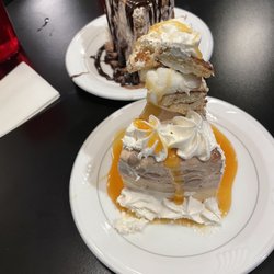 Clarke's Cafe & Ice Cream