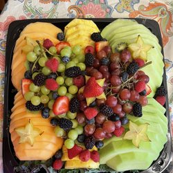 Shop Rite-Belmar Catering - Sliced Fruit Platterdd