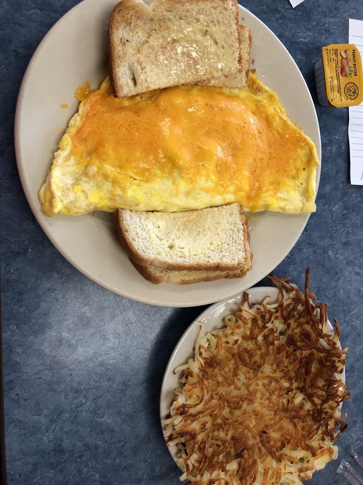 HILLS 210 CAFE AND SUBS Updated July 2024 10 Reviews 2109 9th St