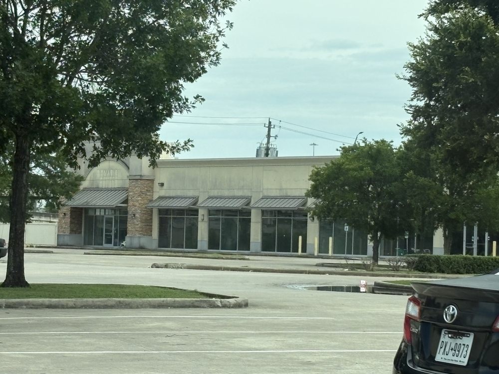 Ross Dress for Less Logo