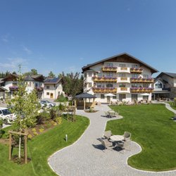 Hotel Grünauer Hof - Hotel Grünauer Hof im Sommer