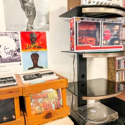 Grantski Records - Record players