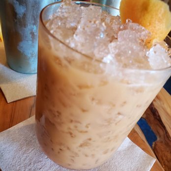 Esters Fair Prospect - 'Comfortably Numb'...amazing riff on the classic Pain Killer. - Cocktail Bars Near Me - Wailuku, Hawaii