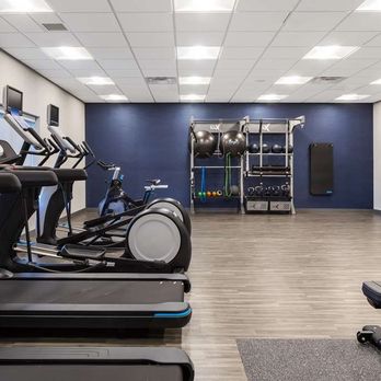 Hampton Inn Circleville - Health club  fitness center  gym - Hotels Near Me - Circleville, Ohio