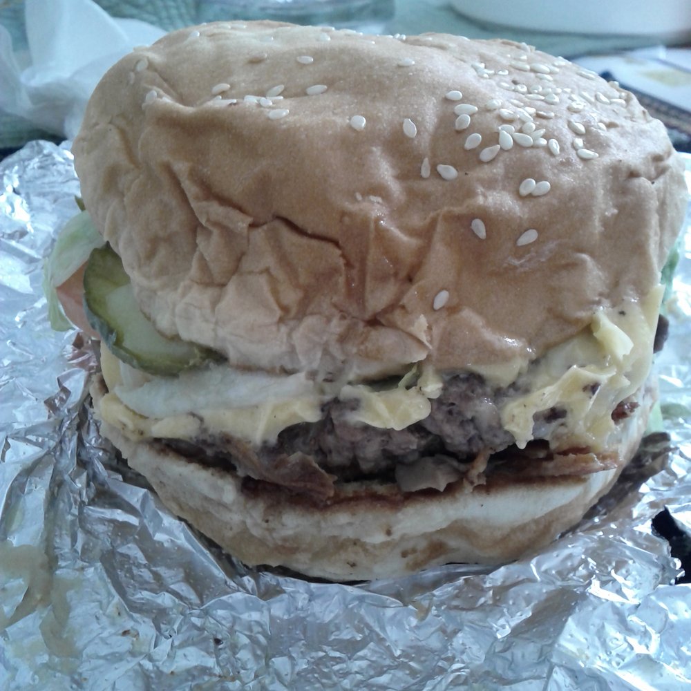Five Guys - Lil Bacon Cheeseburger w/ lettuce, raw onion, tomato, pickles and mushrooms. - Burgers Near Me - Warminster, Pennsylvania Five Guys - Lil Bacon Cheeseburger w/ lettuce, raw onion, tomato, pickles and mushrooms. - Burgers Near Me - Warminster, Pennsylvania