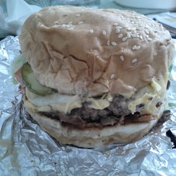 Five Guys - Lil Bacon Cheeseburger w/ lettuce, raw onion, tomato, pickles and mushrooms. - Burgers Near Me - Warminster, Pennsylvania