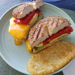 Shipwreck Eatery - Egg sandwich and hash brown