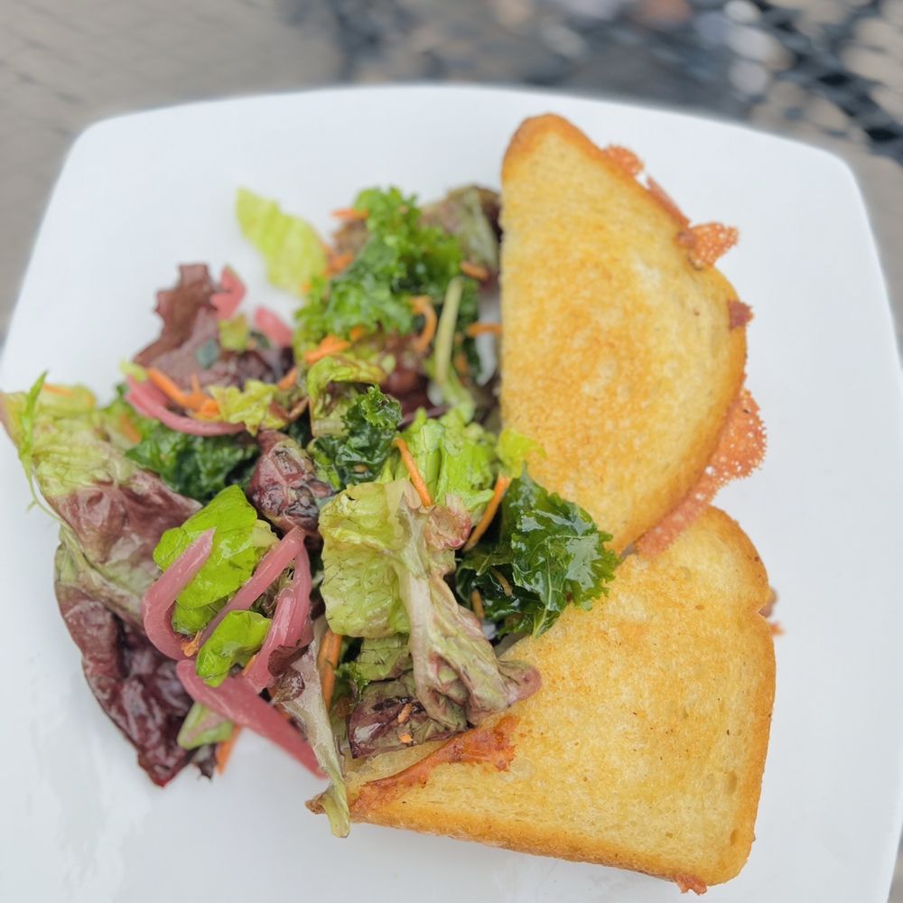 Bella's Bakery & Bistro - Grown up Grilled cheese - New American Near Me - Clayton, New York