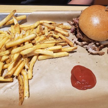 Buffalo Wild Wings - Pulled pork sandwich with fries - Chicken Wings Near Me - Mankato, Minnesota Buffalo Wild Wings - Pulled pork sandwich with fries - Chicken Wings Near Me - Mankato, Minnesota