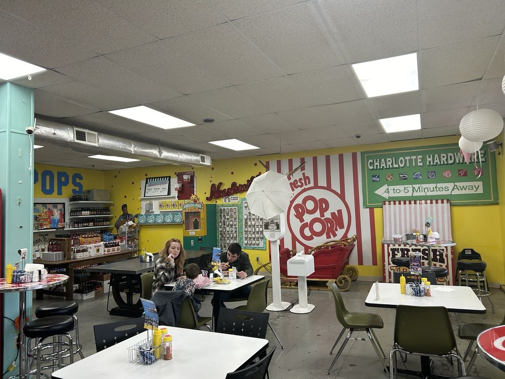 Sweet Charlotte Logo