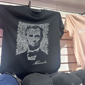 I Love DC Gifts - Gift Shops Near Me - Washington, DC, District of Columbia I Love DC Gifts - Gift Shops Near Me - Washington, DC, District of Columbia