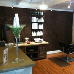 Christina's On The Avenue Curly Hair Studio