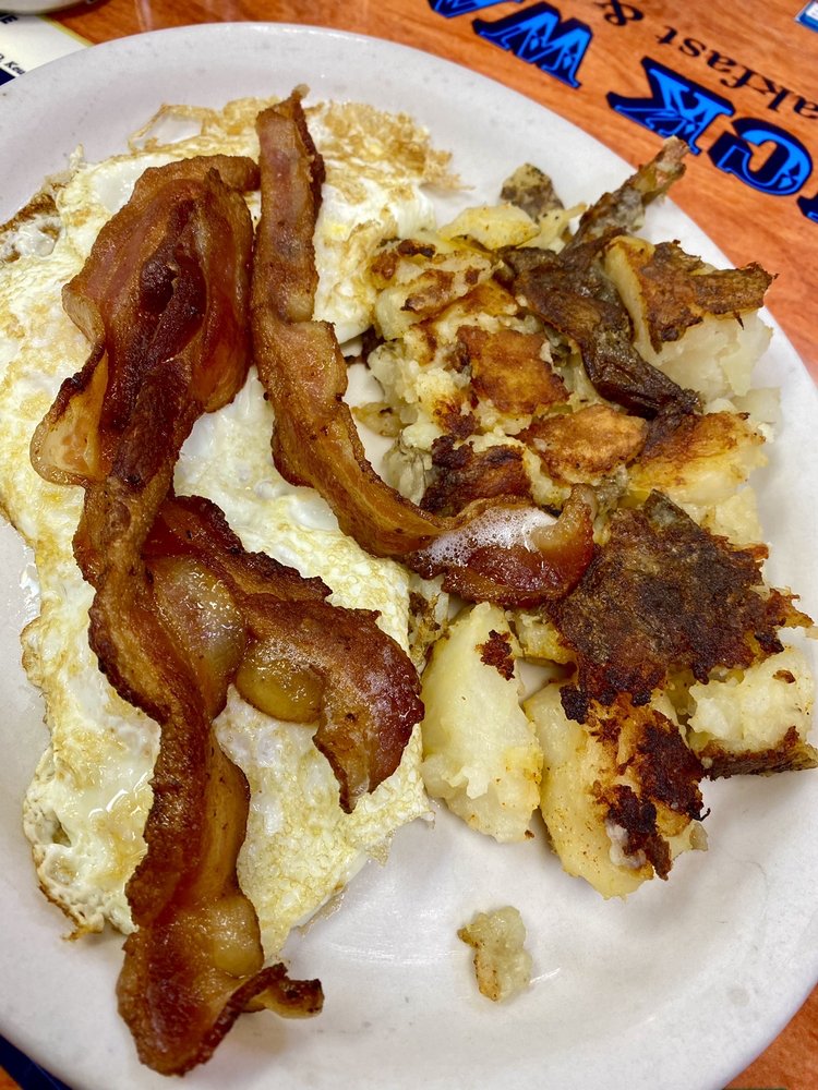 CHUCK WAGON RESTAURANT 46 Photos & 72 Reviews 12 Church St