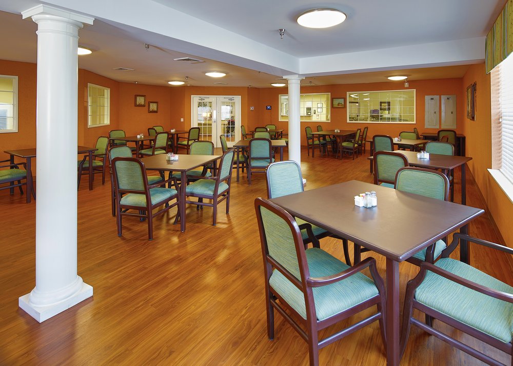 ROLLING RIDGE A DEPAUL SENIOR LIVING COMMUNITY Updated June 2024