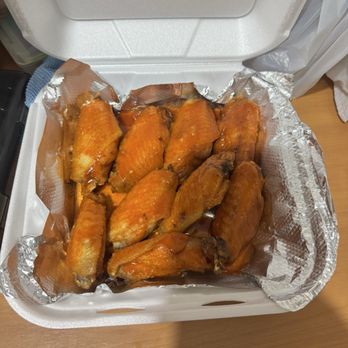 Flam's Pizza - Buffalo wings - Pizza Near Me - Chula Vista, California