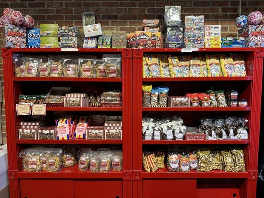 Savannah's Candy Kitchen by null