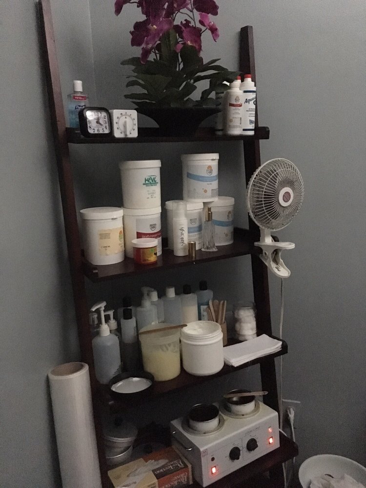 Mary skin care Logo