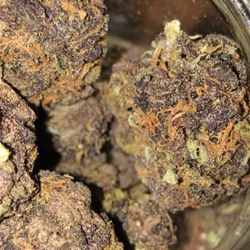 Cannabis Green Life - Blue dream: Pain killer, works better with insomnia and has taste great