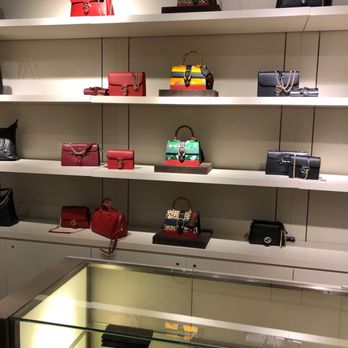 Gucci - Leather Goods Near Me - Rosemont, Illinois