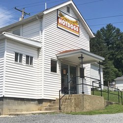 Hometown Hot Dogs - Front view of business