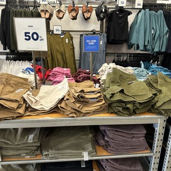 Old Navy Outlet - Women's Clothing Near Me - Locust Grove, Georgia Old Navy Outlet - Women's Clothing Near Me - Locust Grove, Georgia