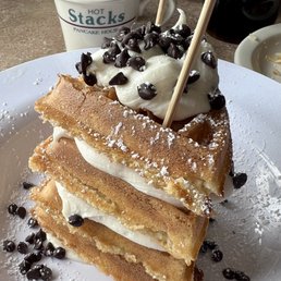 Cannoli Waffle
