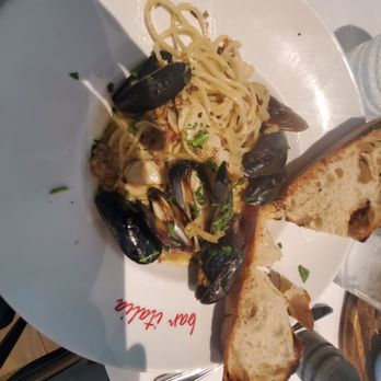 Bar Italia - mussels, sausage and pasta. - Italian Near Me - Lakewood Ranch, Florida Bar Italia - mussels, sausage and pasta. - Italian Near Me - Lakewood Ranch, Florida