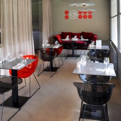 Des Petits Pois Sont Rouges - Salle de Restaurant Des Petits Pois Sont Rouges