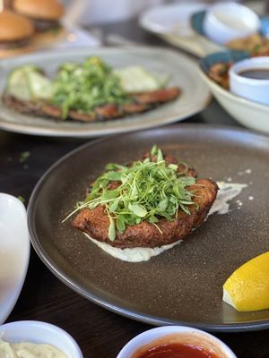 Swine Restaurant, Moonshine & Whiskey Bar by null