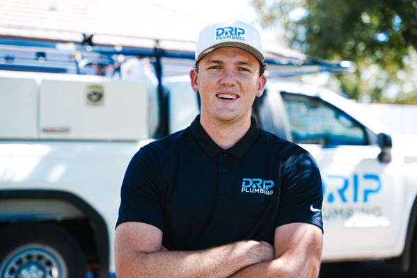 Drip Plumbing Logo