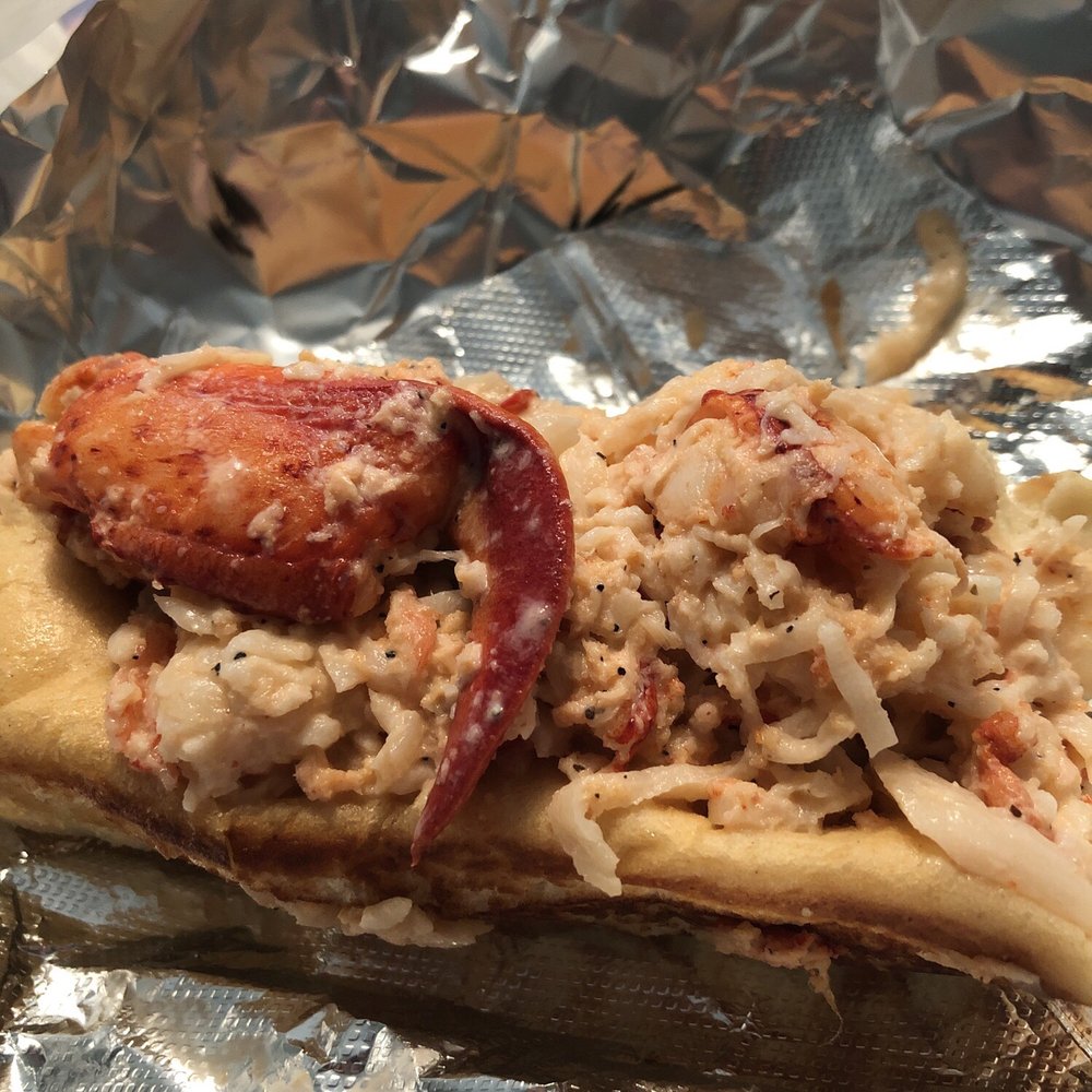 Monsta Lobsta - Original Lobster roll - Food Trucks Near Me Monsta Lobsta - Original Lobster roll - Food Trucks Near Me