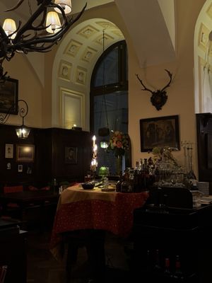 Zum weißen Rauchfangkehrer by null