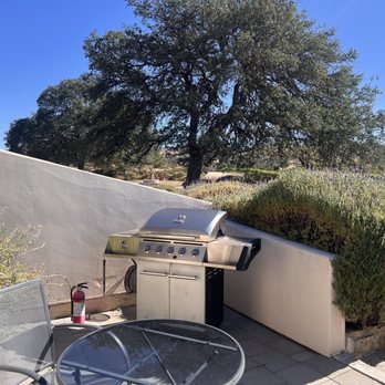 Inn At The Pinnacles - Hotels Near Me - Soledad, California