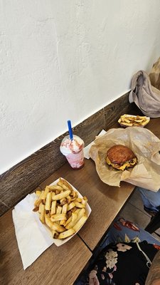 Farm To Smash by null