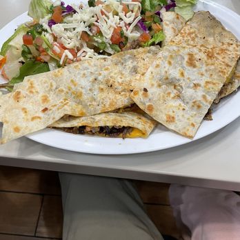 Cali Fresh Grill - Breakfast & Brunch Near Me - Baldwin Park, California