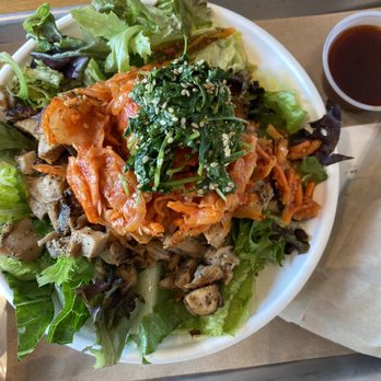 gusto! Chamblee - Chile Sesame BBQ - New American Near Me - Chamblee, Georgia