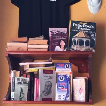 Burritos Gorditos - I can't go wrong in a place with Martin Luther King on the reading list! - Mexican Near Me - Cozumel, ROO