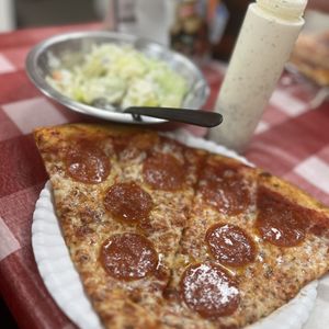 PETRILLI’S PIZZA - Updated July 2024 - 329 Photos & 822 Reviews - 110 S ...