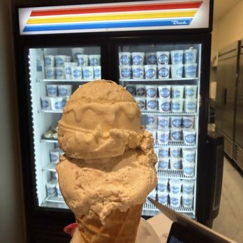 Pumphouse Creamery - Single Sea Salt, Caramel and Praline Pecans and local apple and oats - Ice Cream & Frozen Yogurt Near Me - Minneapolis, Minnesota Pumphouse Creamery - Single Sea Salt, Caramel and Praline Pecans and local apple and oats - Ice Cream & Frozen Yogurt Near Me - Minneapolis, Minnesota
