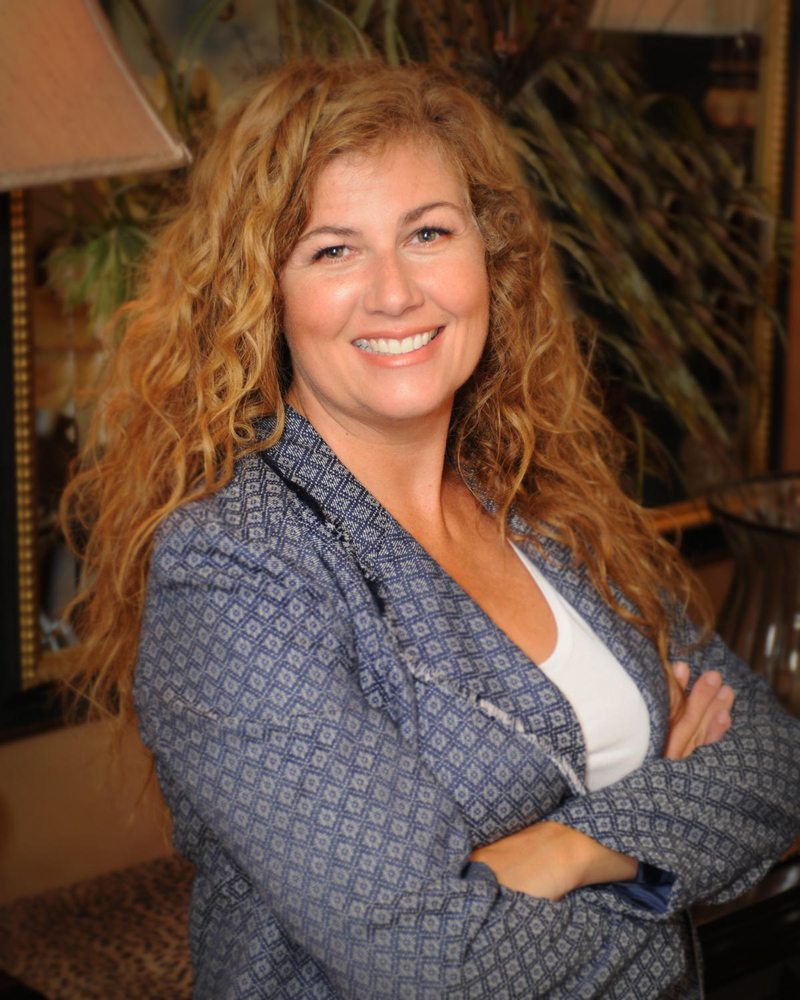 DAWN HATHCOAT - FARMERS INSURANCE - Updated January 2025 - 3204 S Yale