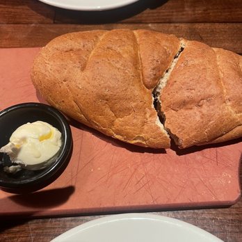 LongHorn Steakhouse - Bread and butter - Steakhouses Near Me - Winter Garden, Florida LongHorn Steakhouse - Bread and butter - Steakhouses Near Me - Winter Garden, Florida